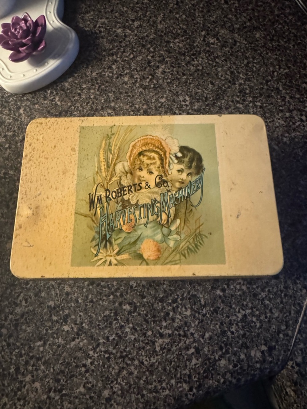 Vintage Wm. Roberts & Co. Decorative Tin Filled With Different Variety Of Cards